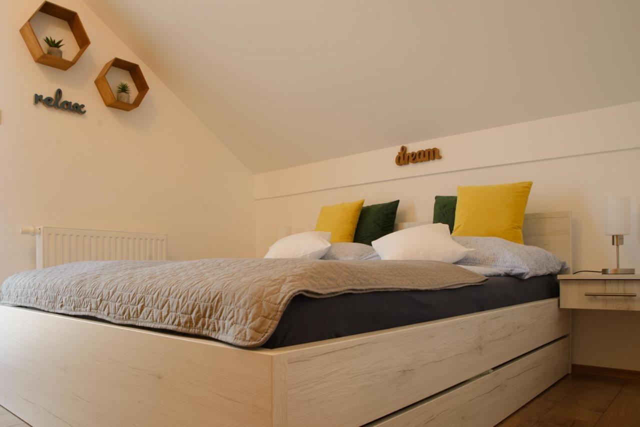 Eliza 1 Birdland Golf Apartman Bük Buitenkant foto